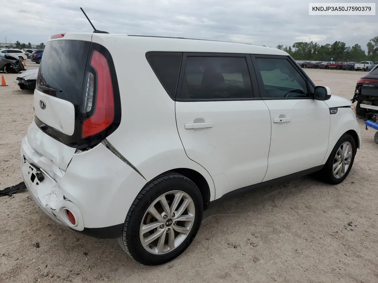 KNDJP3A50J7590379 2018 Kia Soul +