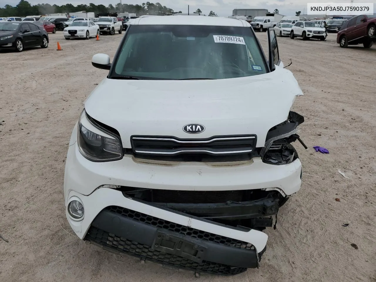 KNDJP3A50J7590379 2018 Kia Soul +