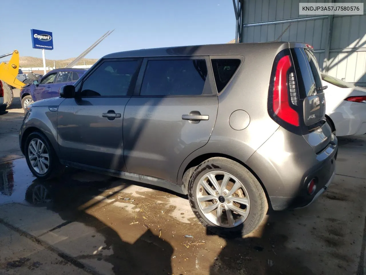 KNDJP3A57J7580576 2018 Kia Soul +