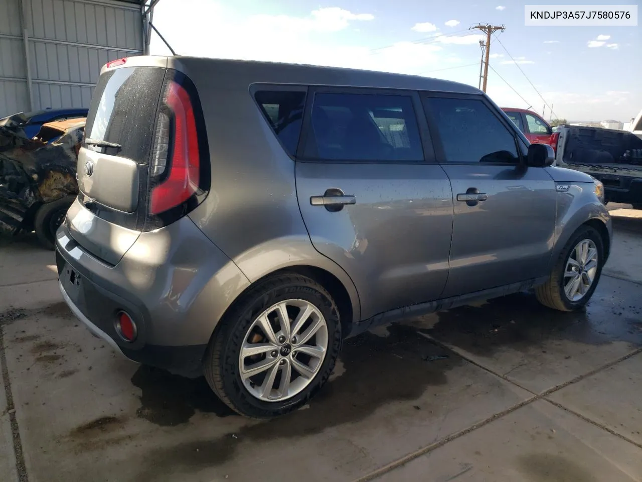 KNDJP3A57J7580576 2018 Kia Soul +