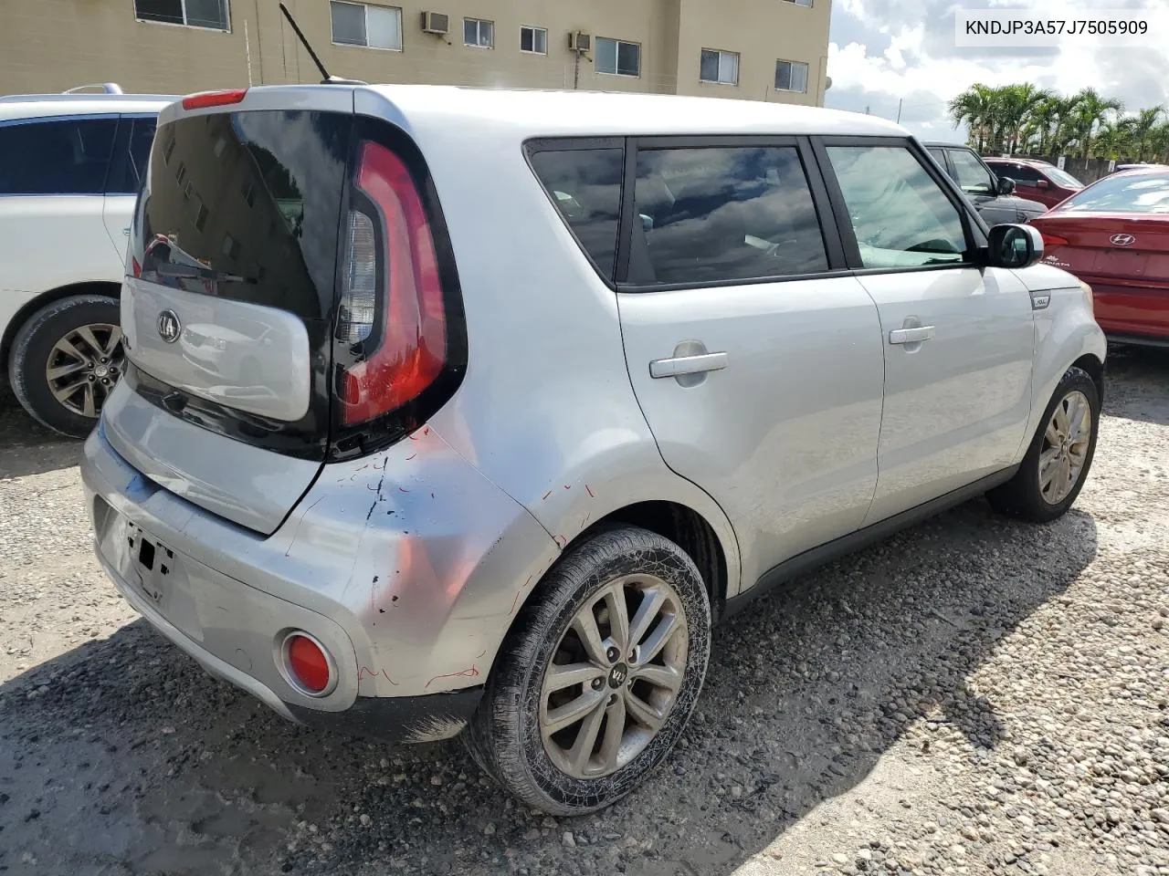 2018 Kia Soul + VIN: KNDJP3A57J7505909 Lot: 71051384