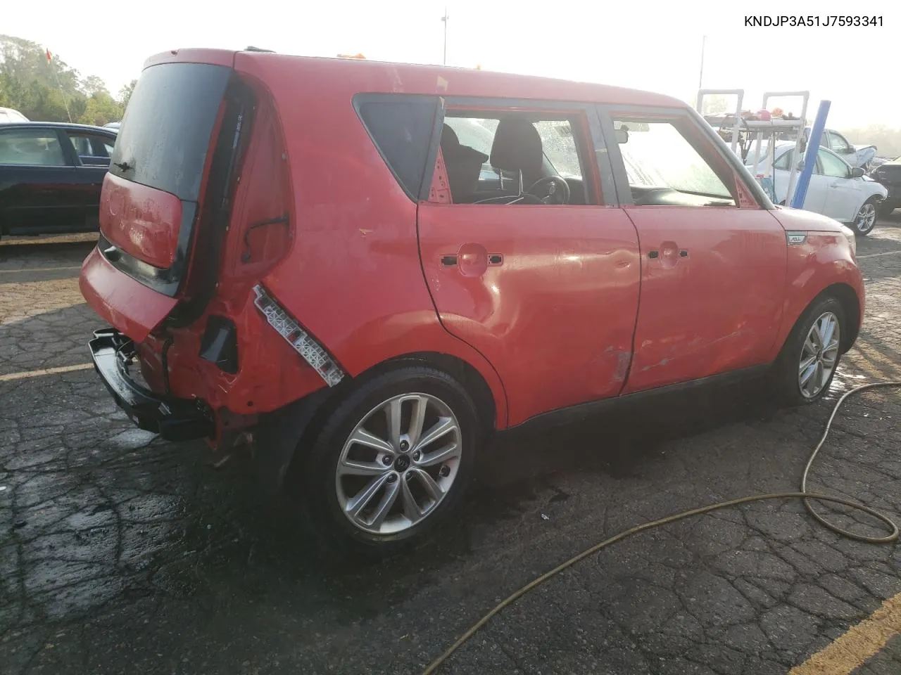 KNDJP3A51J7593341 2018 Kia Soul +