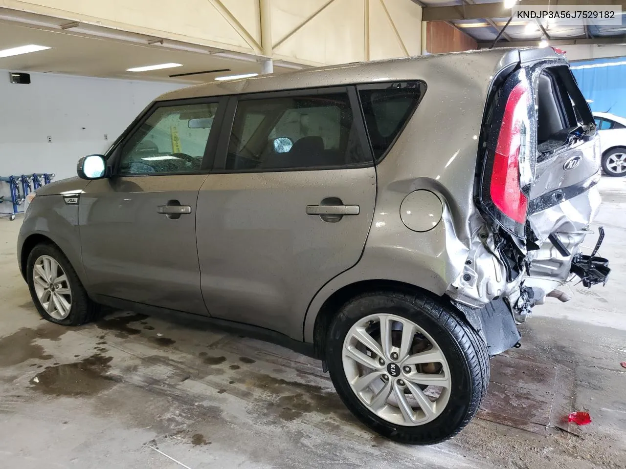 KNDJP3A56J7529182 2018 Kia Soul +