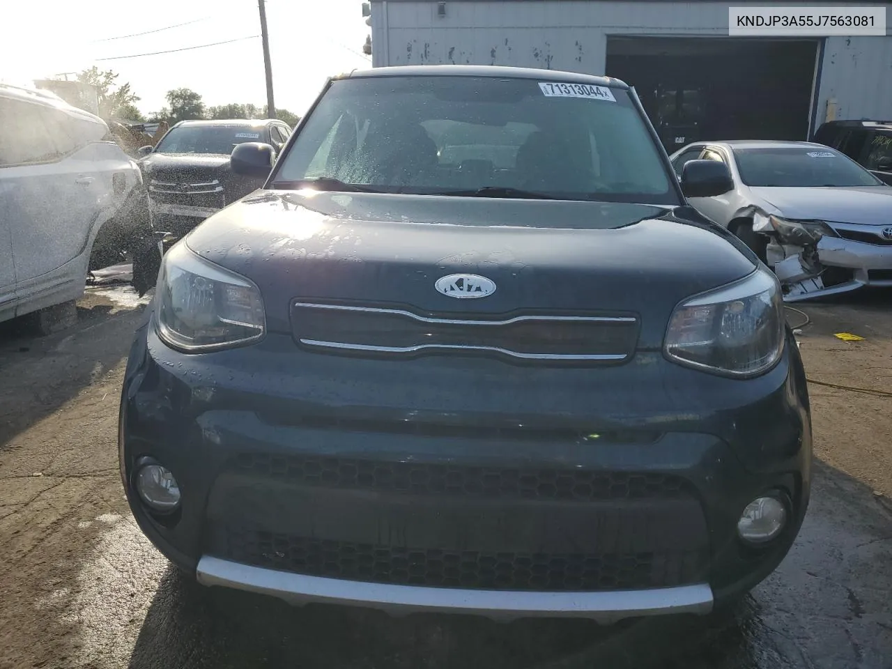 2018 Kia Soul + VIN: KNDJP3A55J7563081 Lot: 71313044