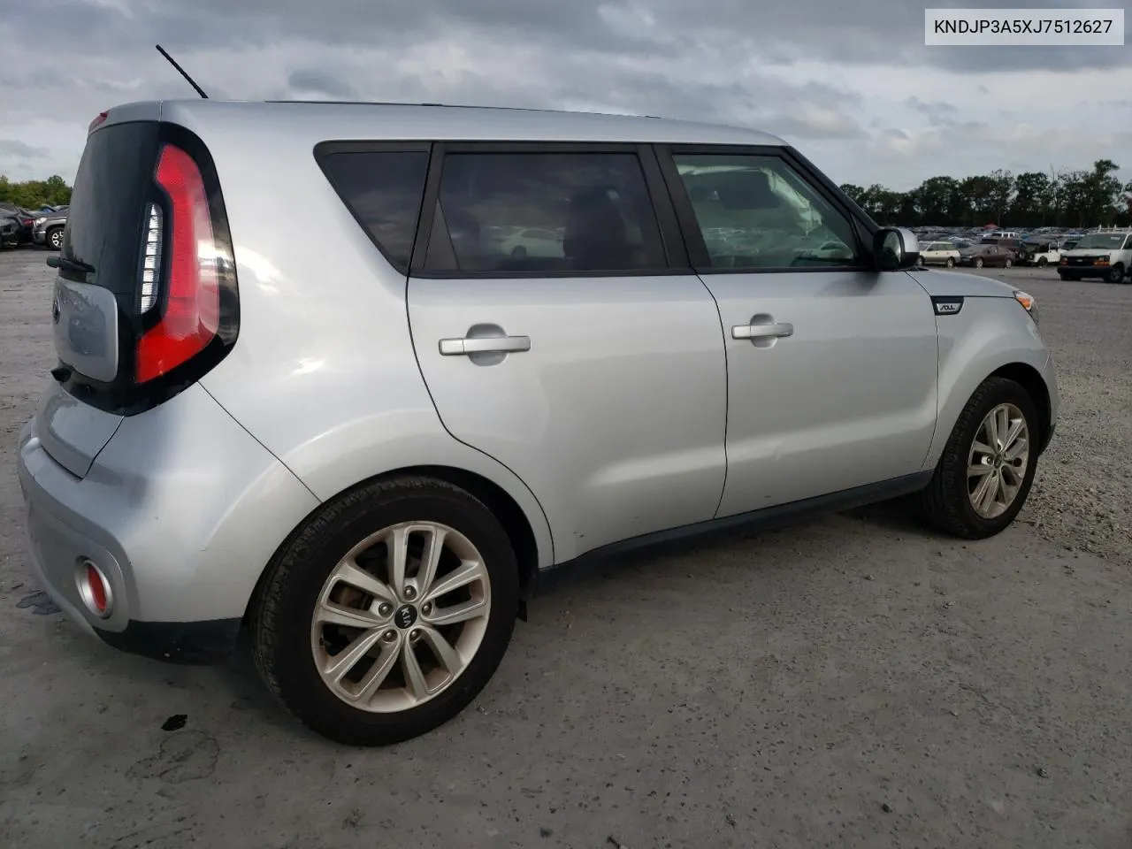 KNDJP3A5XJ7512627 2018 Kia Soul +