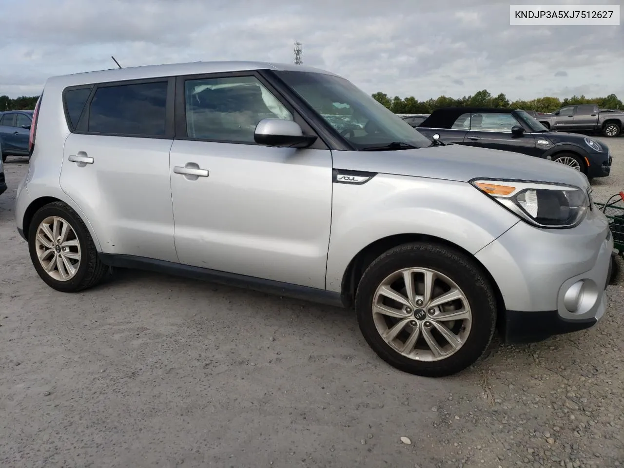 KNDJP3A5XJ7512627 2018 Kia Soul +