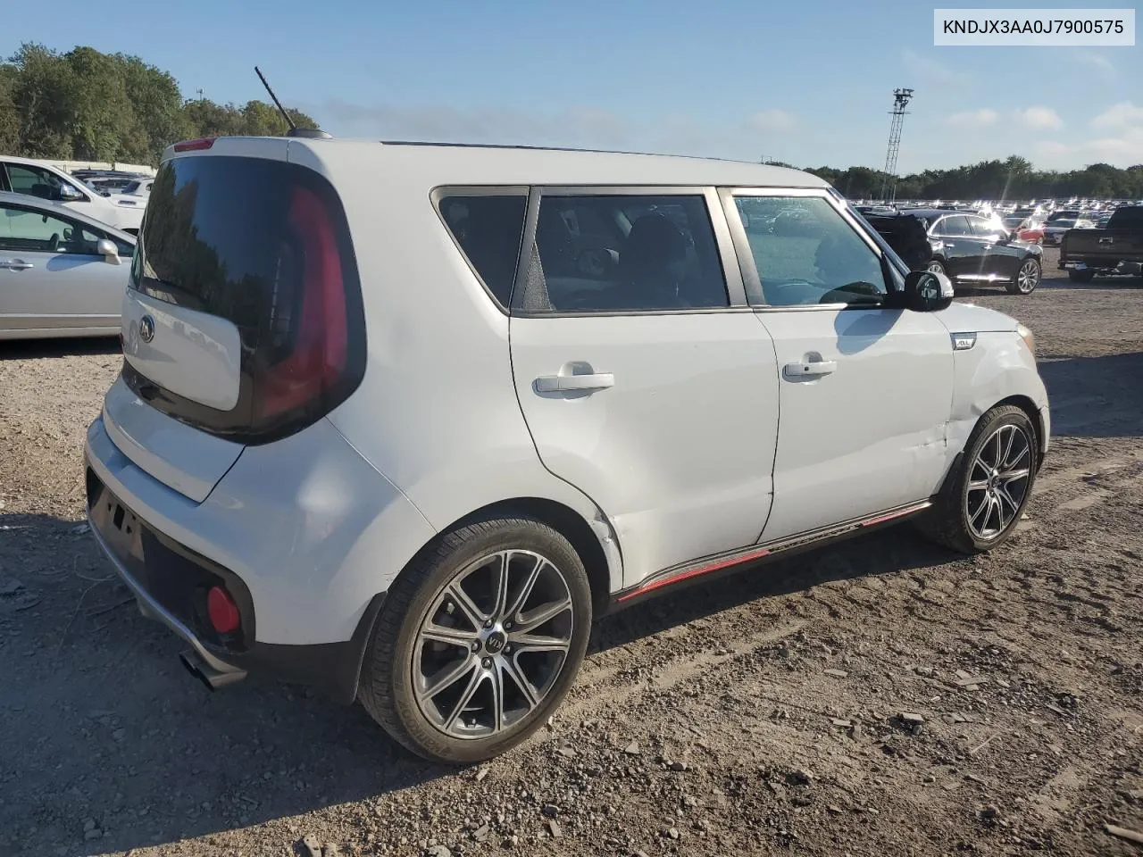 KNDJX3AA0J7900575 2018 Kia Soul !