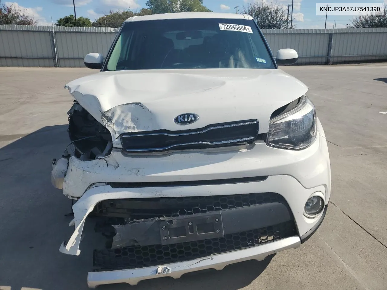 KNDJP3A57J7541390 2018 Kia Soul +