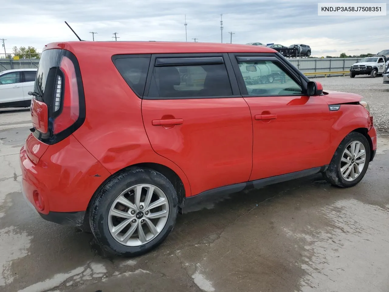 KNDJP3A58J7508351 2018 Kia Soul +