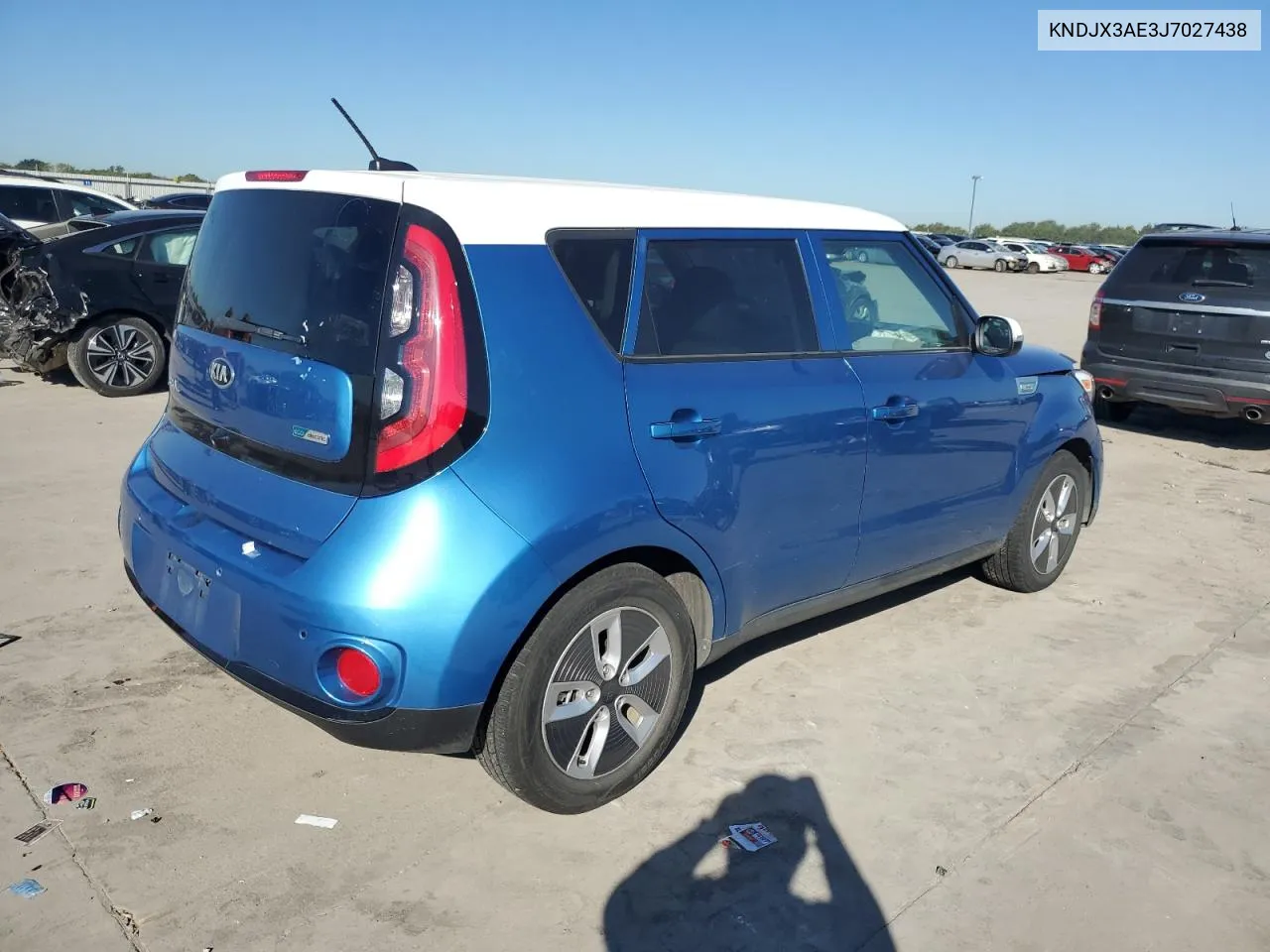 KNDJX3AE3J7027438 2018 Kia Soul Ev +