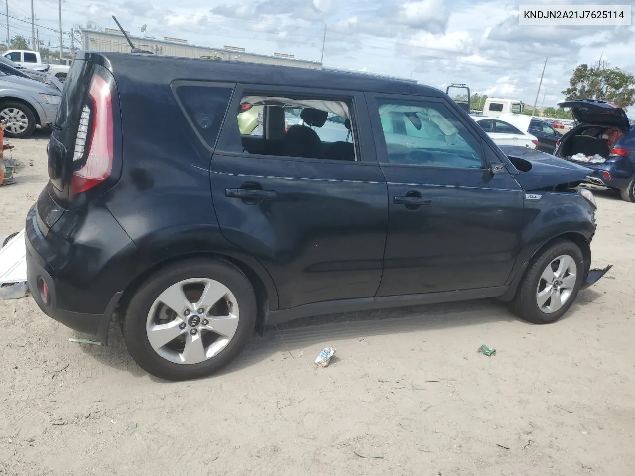 KNDJN2A21J7625114 2018 Kia Soul