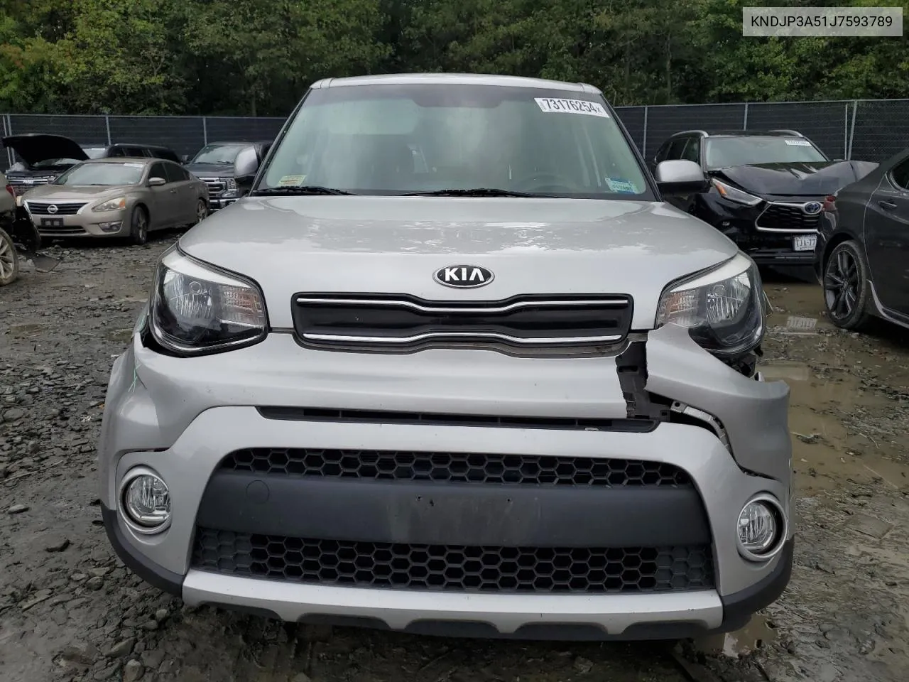 KNDJP3A51J7593789 2018 Kia Soul +