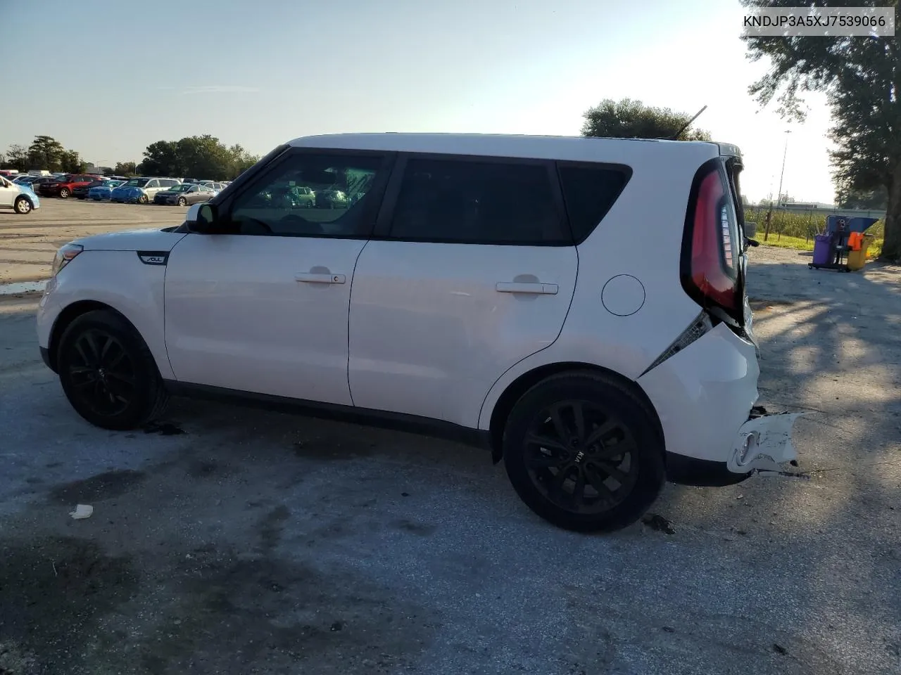 KNDJP3A5XJ7539066 2018 Kia Soul +