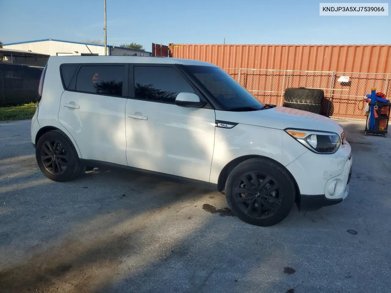 KNDJP3A5XJ7539066 2018 Kia Soul +