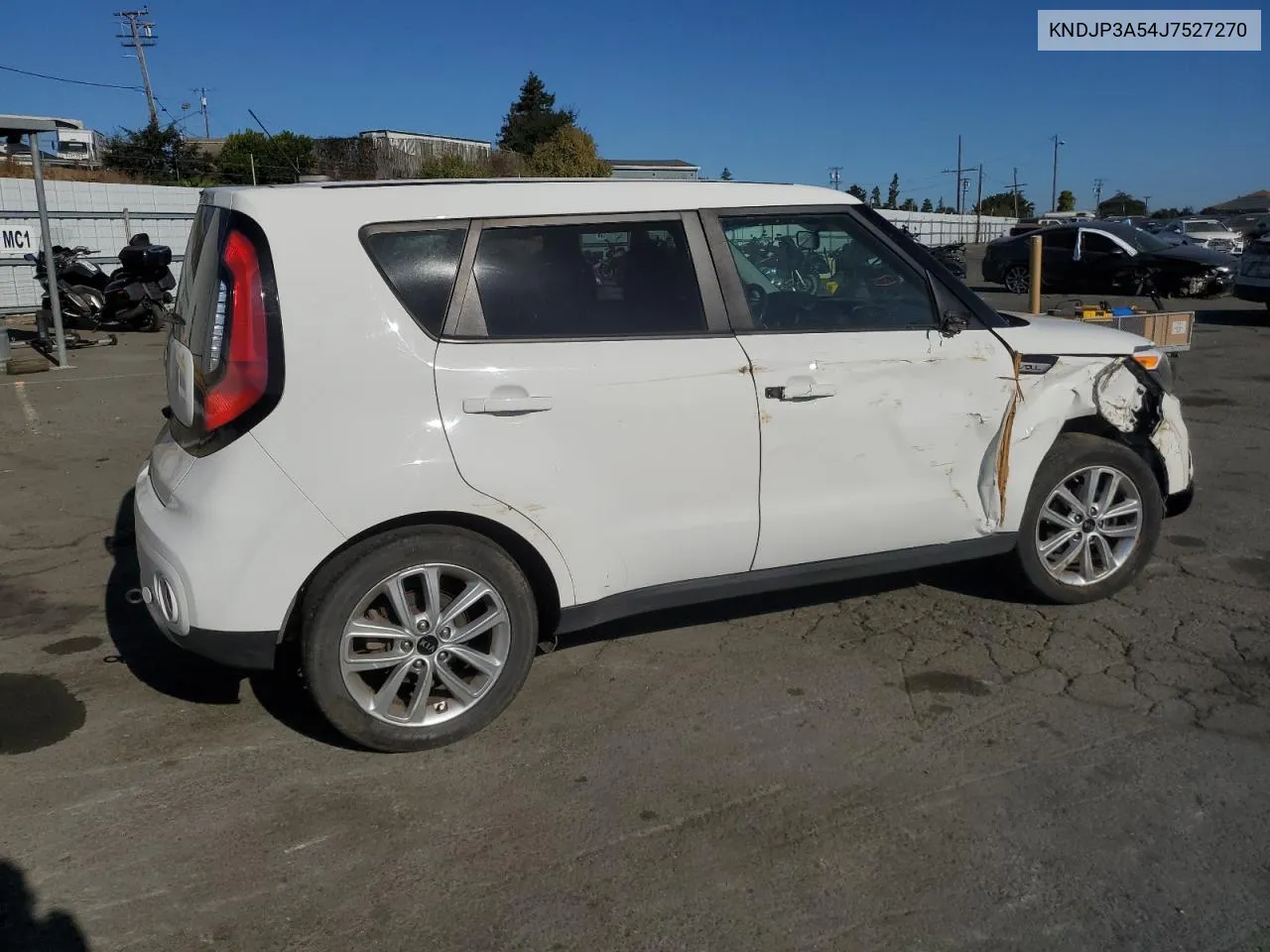 KNDJP3A54J7527270 2018 Kia Soul +