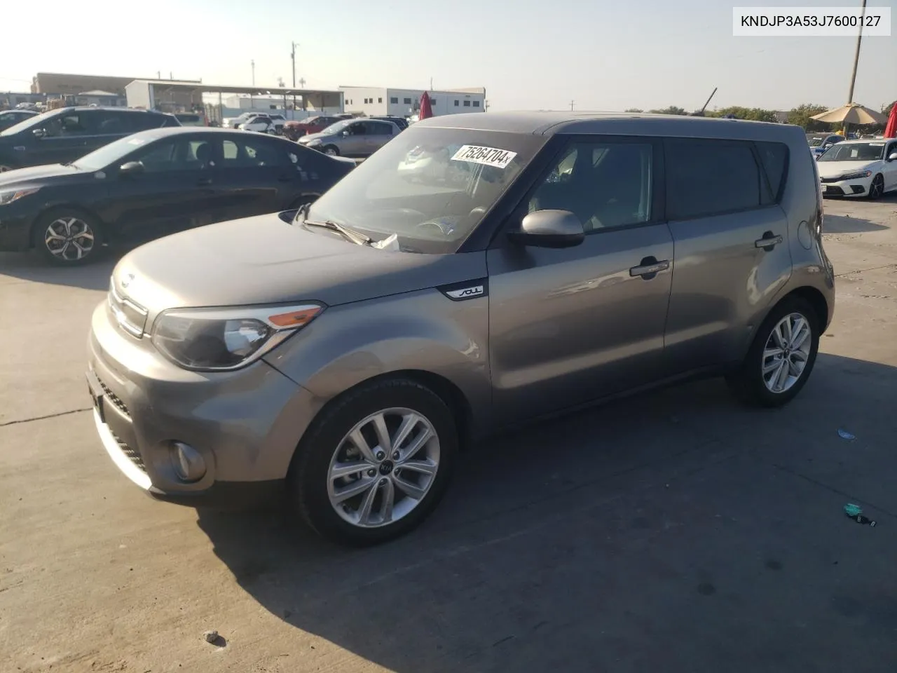 KNDJP3A53J7600127 2018 Kia Soul +