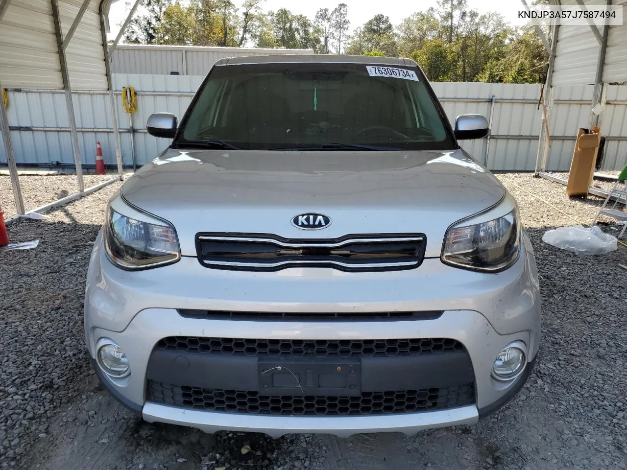 2018 Kia Soul + VIN: KNDJP3A57J7587494 Lot: 76306734