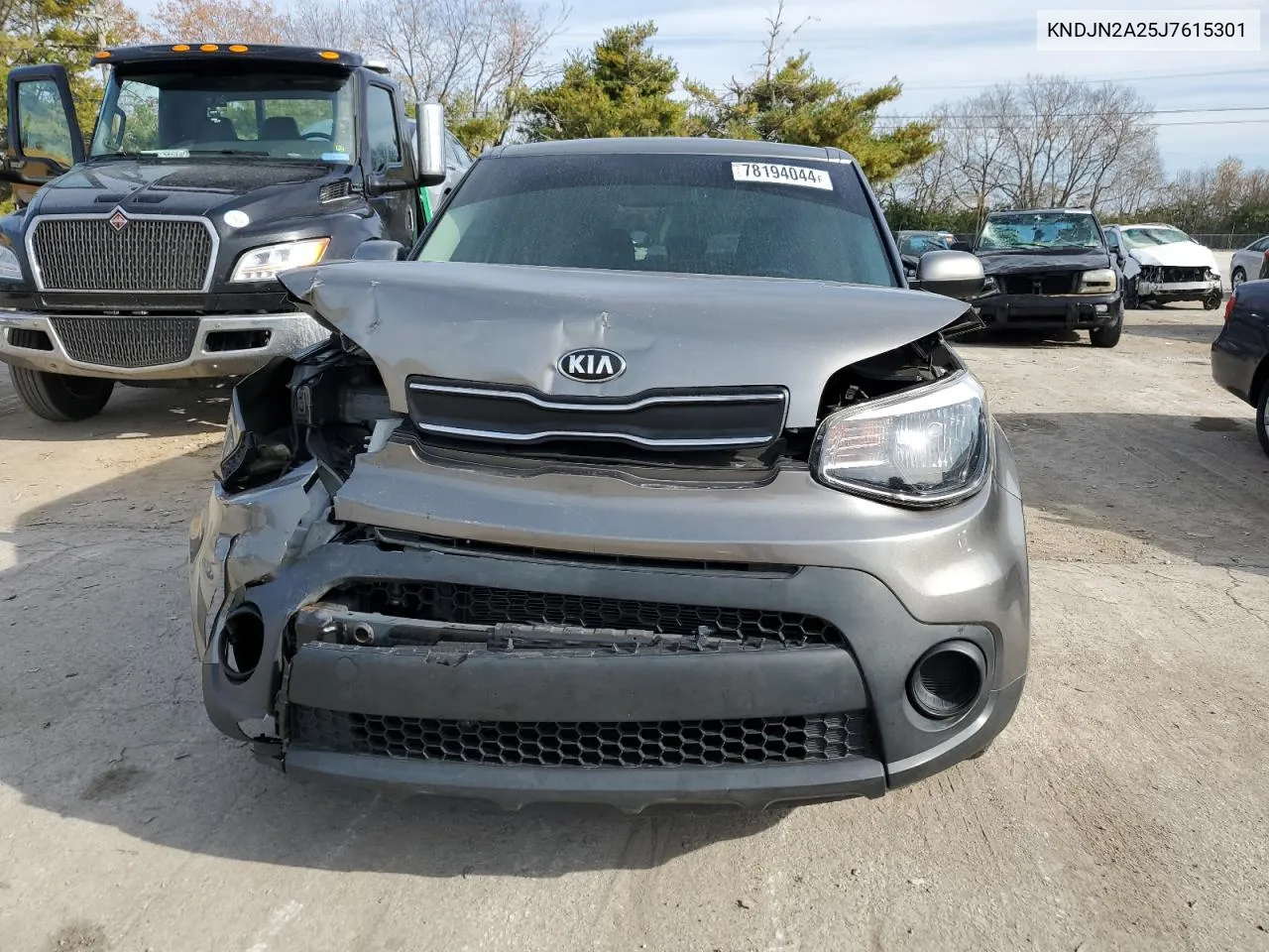 2018 Kia Soul VIN: KNDJN2A25J7615301 Lot: 78194044