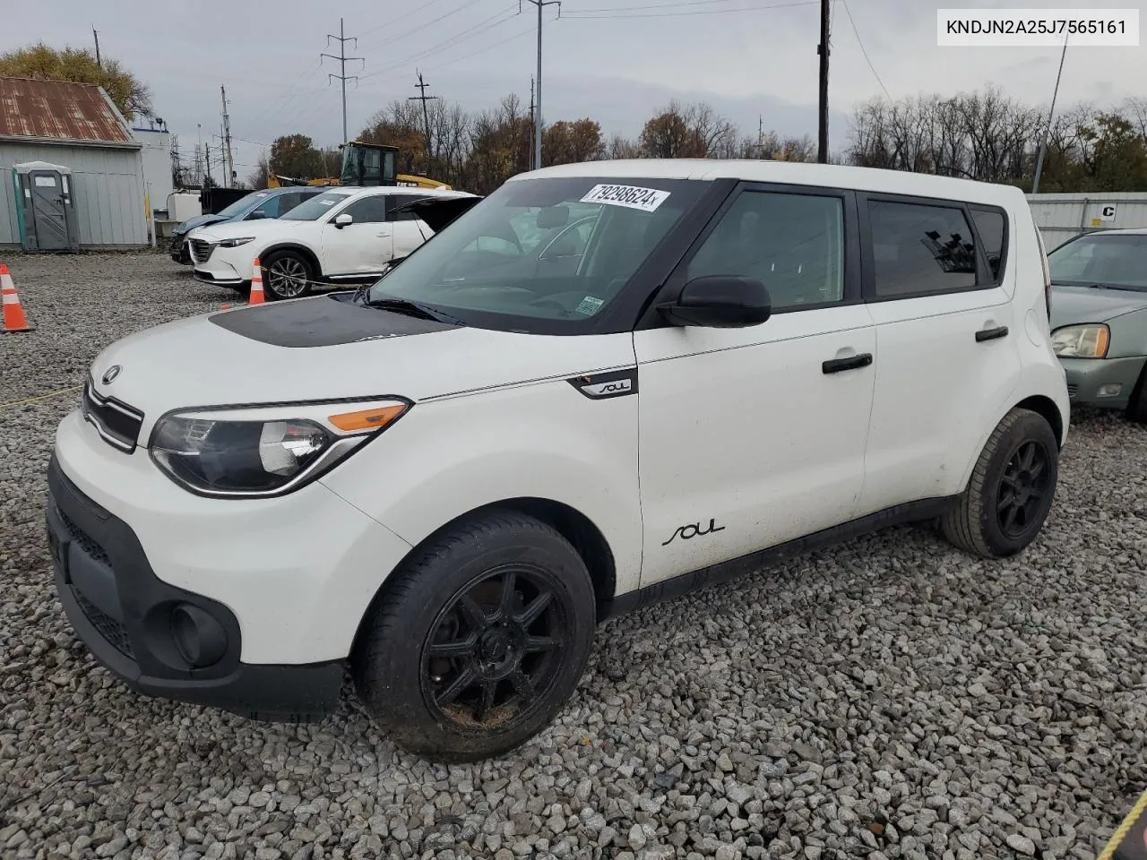 2018 Kia Soul VIN: KNDJN2A25J7565161 Lot: 79298624