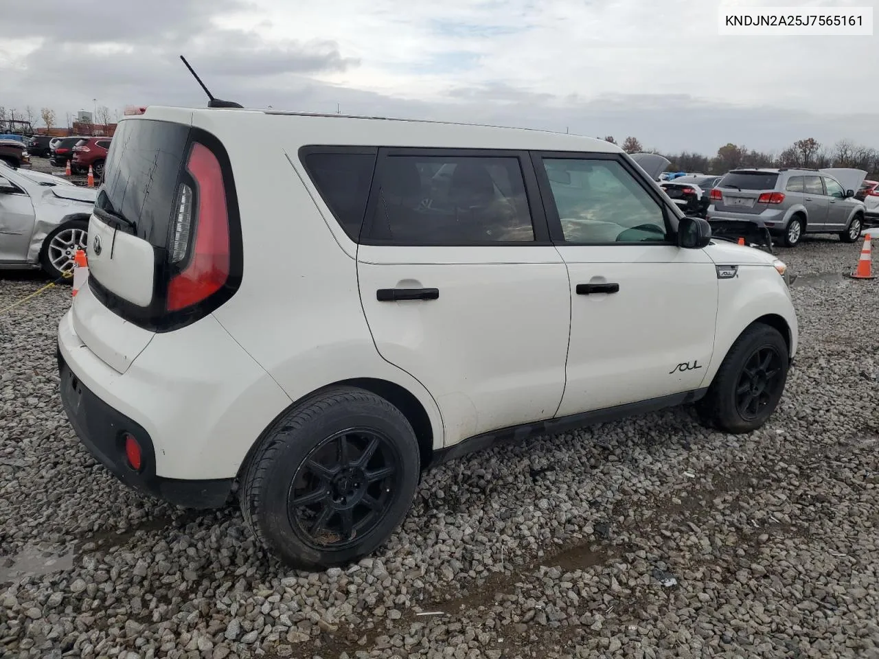 2018 Kia Soul VIN: KNDJN2A25J7565161 Lot: 79298624