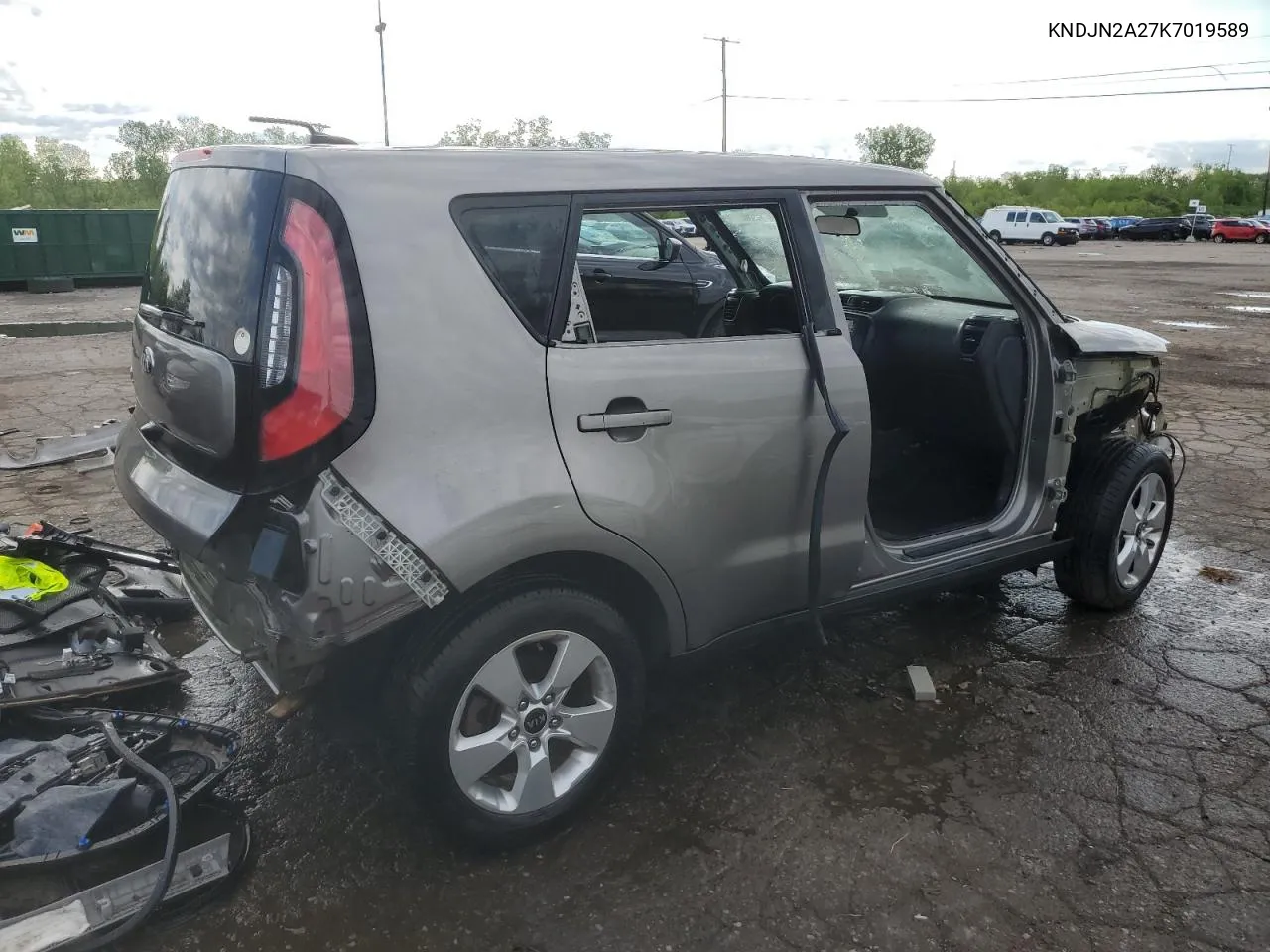 KNDJN2A27K7019589 2019 Kia Soul