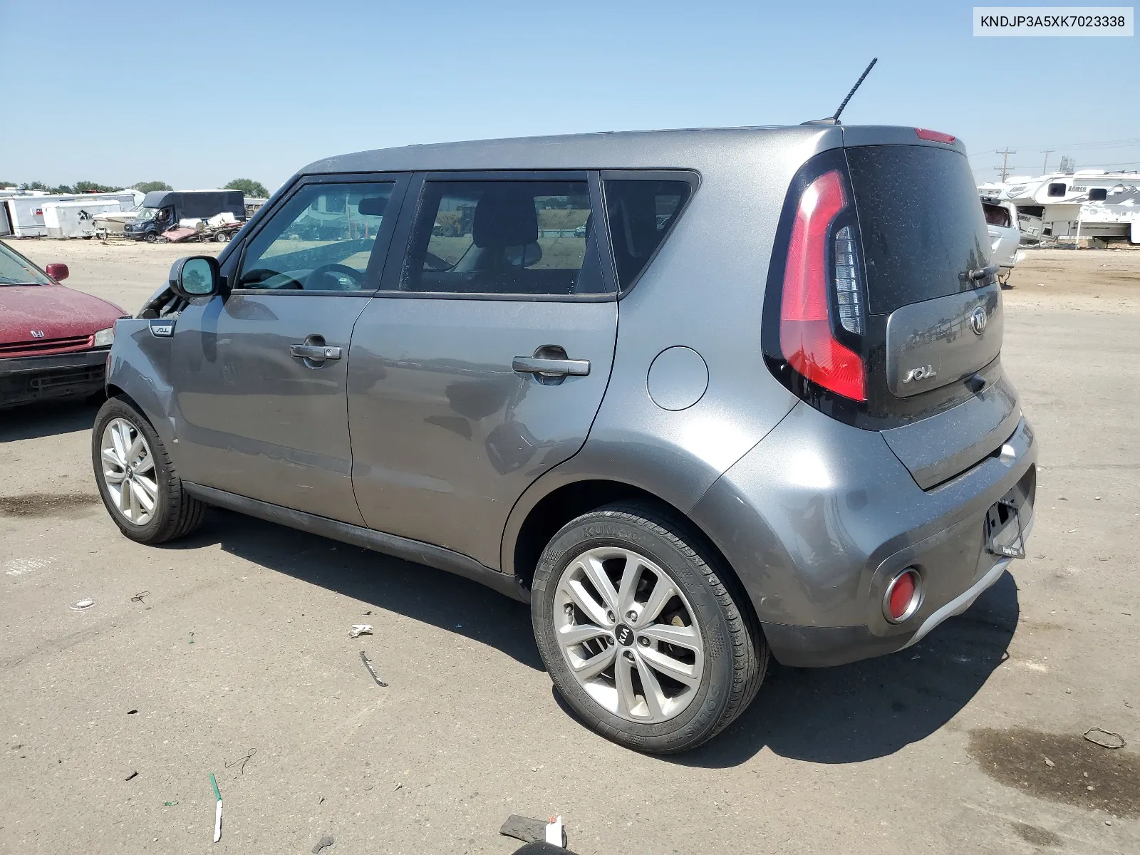 KNDJP3A5XK7023338 2019 Kia Soul +