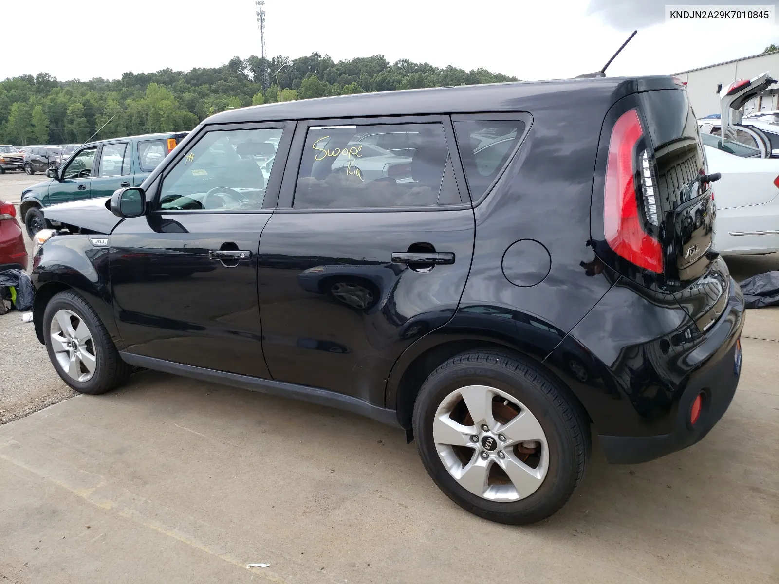 KNDJN2A29K7010845 2019 Kia Soul