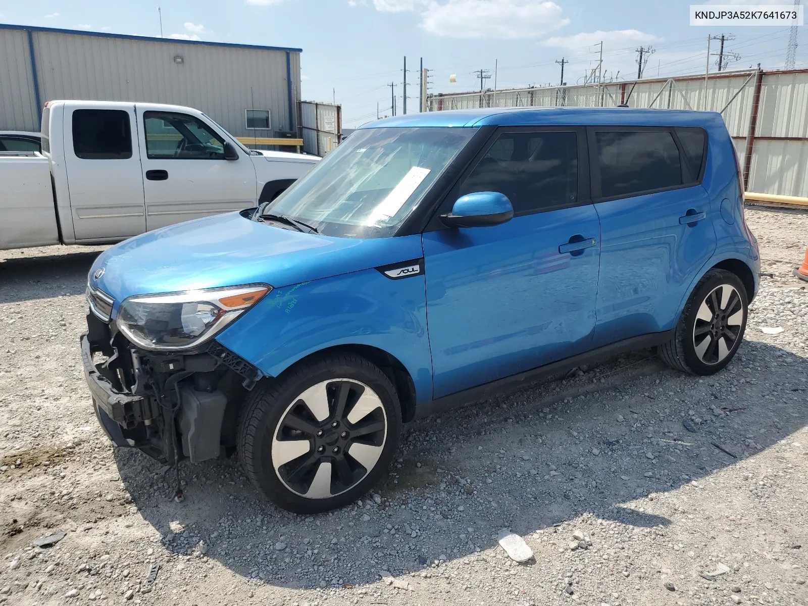 KNDJP3A52K7641673 2019 Kia Soul +