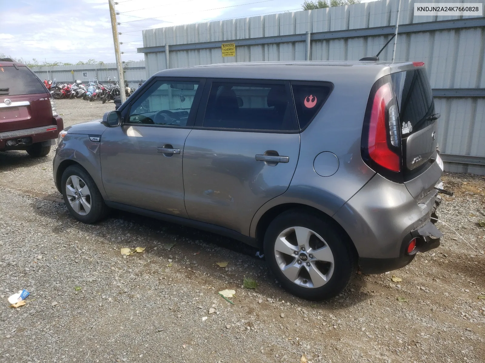 KNDJN2A24K7660828 2019 Kia Soul