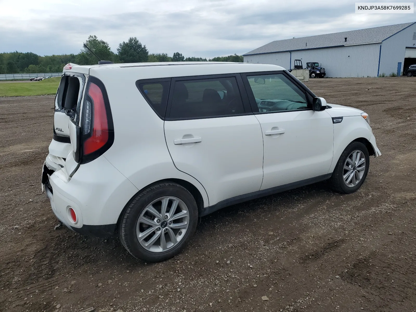 KNDJP3A58K7699285 2019 Kia Soul +