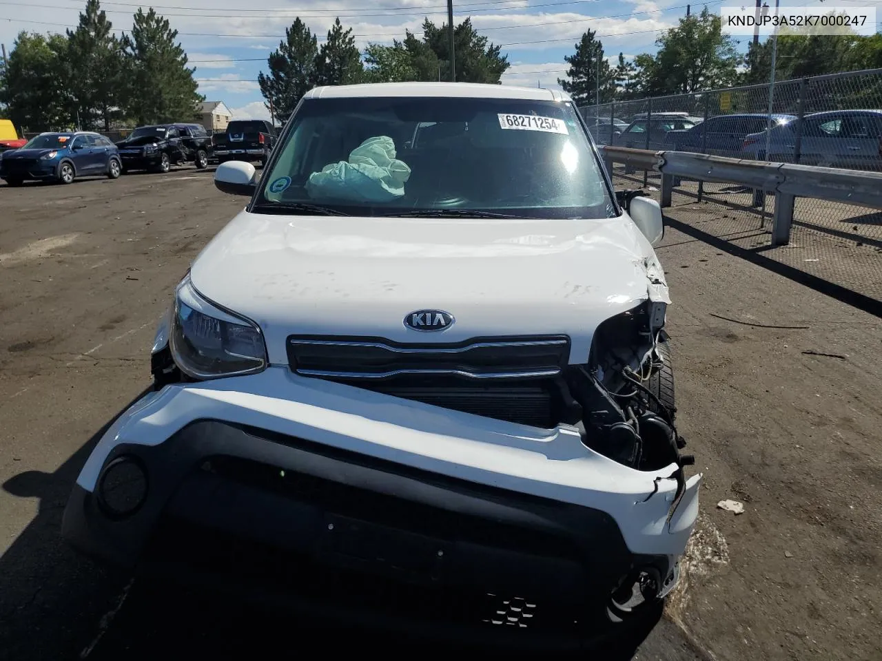 2019 Kia Soul + VIN: KNDJP3A52K7000247 Lot: 68271254