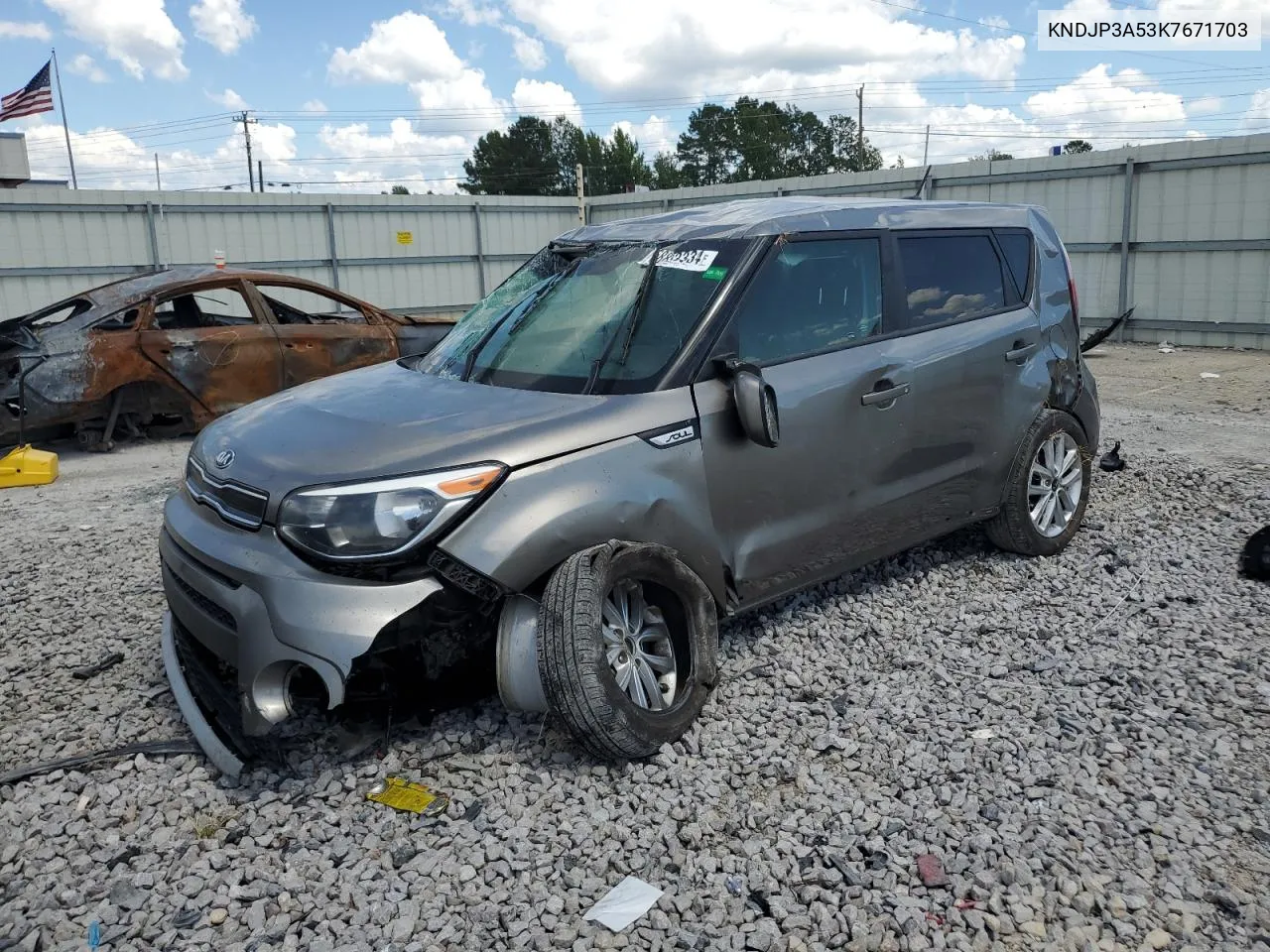 2019 Kia Soul + VIN: KNDJP3A53K7671703 Lot: 68893334