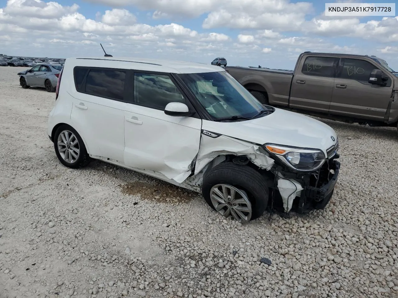 2019 Kia Soul + VIN: KNDJP3A51K7917728 Lot: 71853344