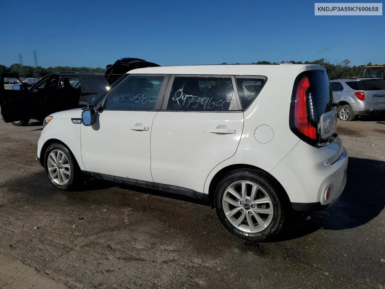 2019 Kia Soul + VIN: KNDJP3A59K7690658 Lot: 72066604