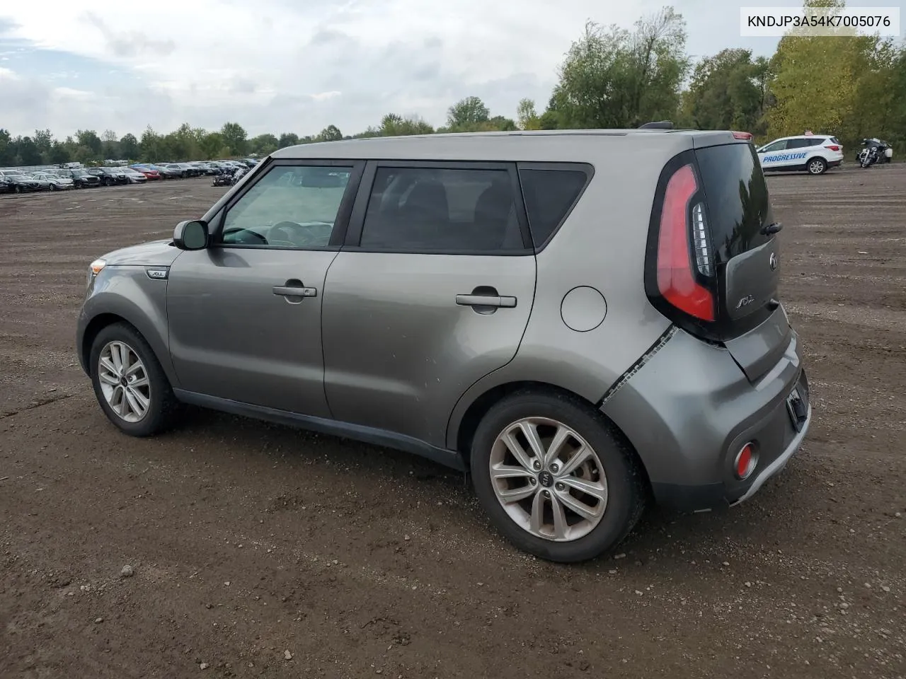 KNDJP3A54K7005076 2019 Kia Soul +