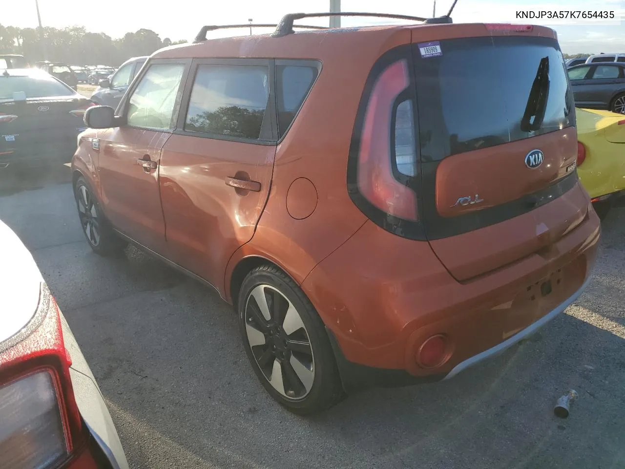 KNDJP3A57K7654435 2019 Kia Soul +