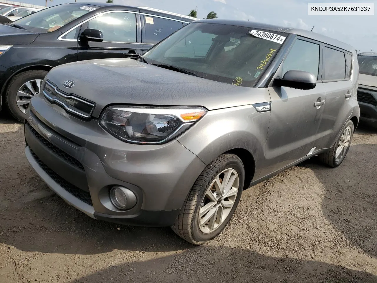 2019 Kia Soul + VIN: KNDJP3A52K7631337 Lot: 74360874