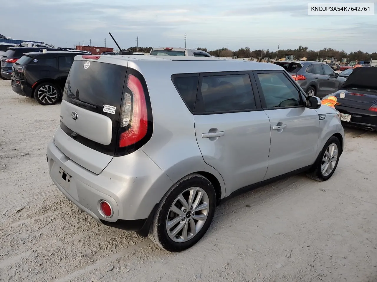 2019 Kia Soul + VIN: KNDJP3A54K7642761 Lot: 76968264