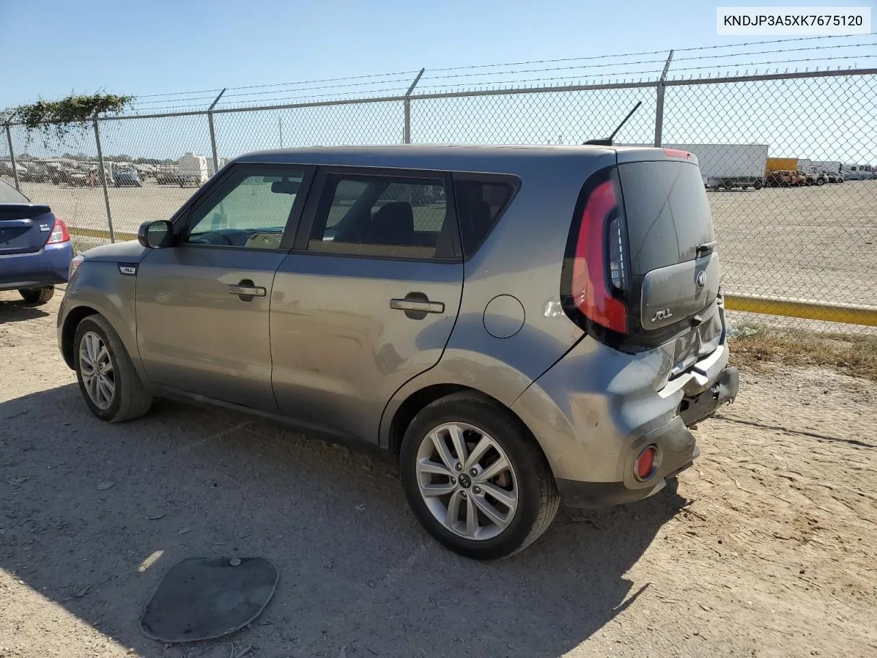 2019 Kia Soul + VIN: KNDJP3A5XK7675120 Lot: 77099794