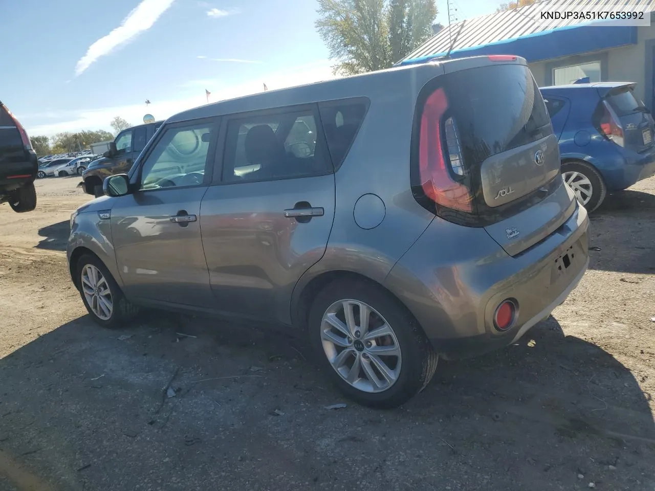 2019 Kia Soul + VIN: KNDJP3A51K7653992 Lot: 80491894