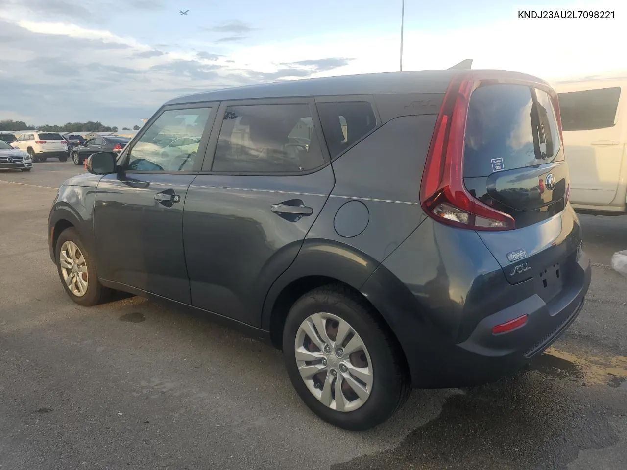 2020 Kia Soul Lx VIN: KNDJ23AU2L7098221 Lot: 73879404