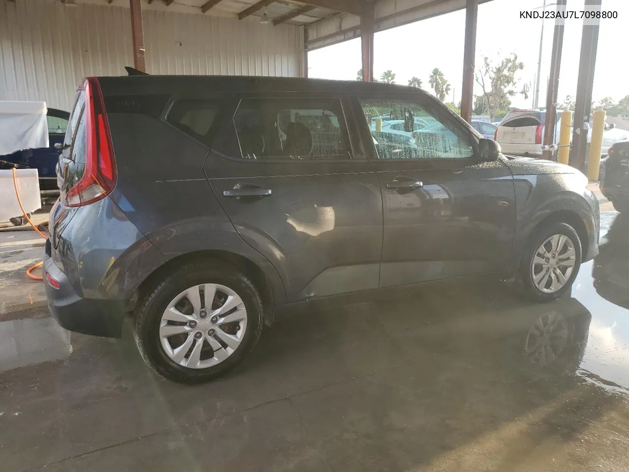 2020 Kia Soul Lx VIN: KNDJ23AU7L7098800 Lot: 73961994