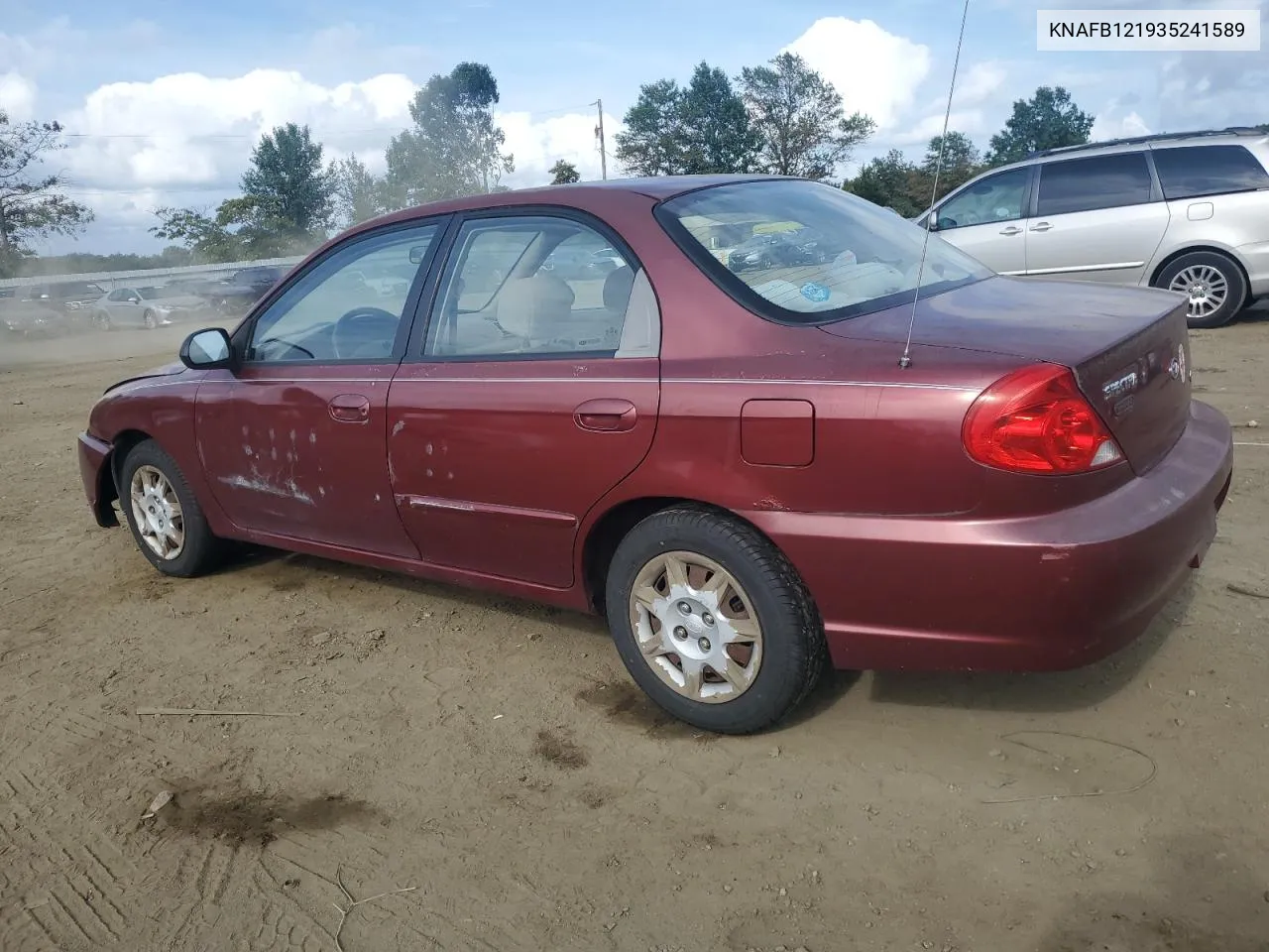 2003 Kia Spectra Base VIN: KNAFB121935241589 Lot: 71933194