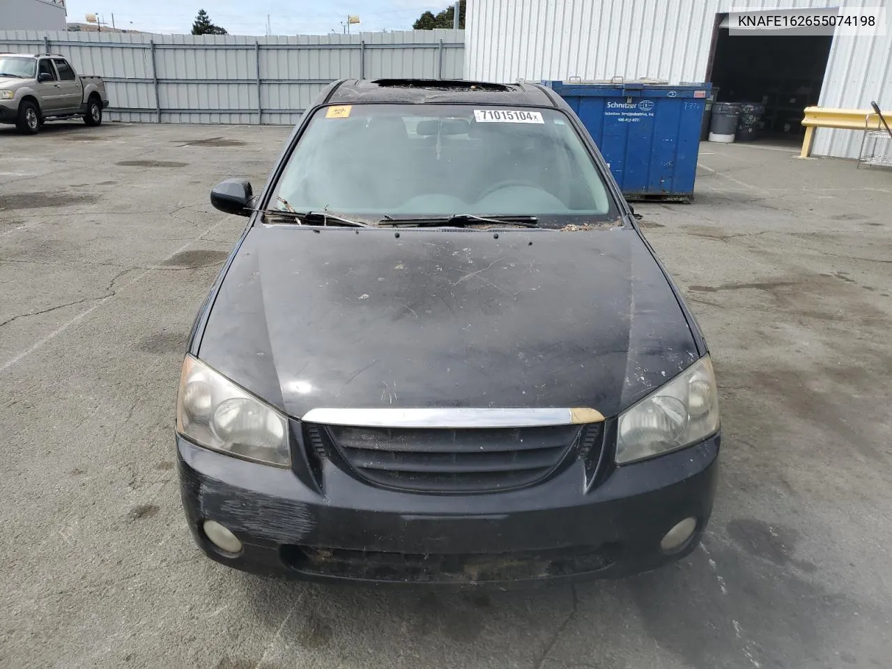 2005 Kia Spectra5 VIN: KNAFE162655074198 Lot: 71015104