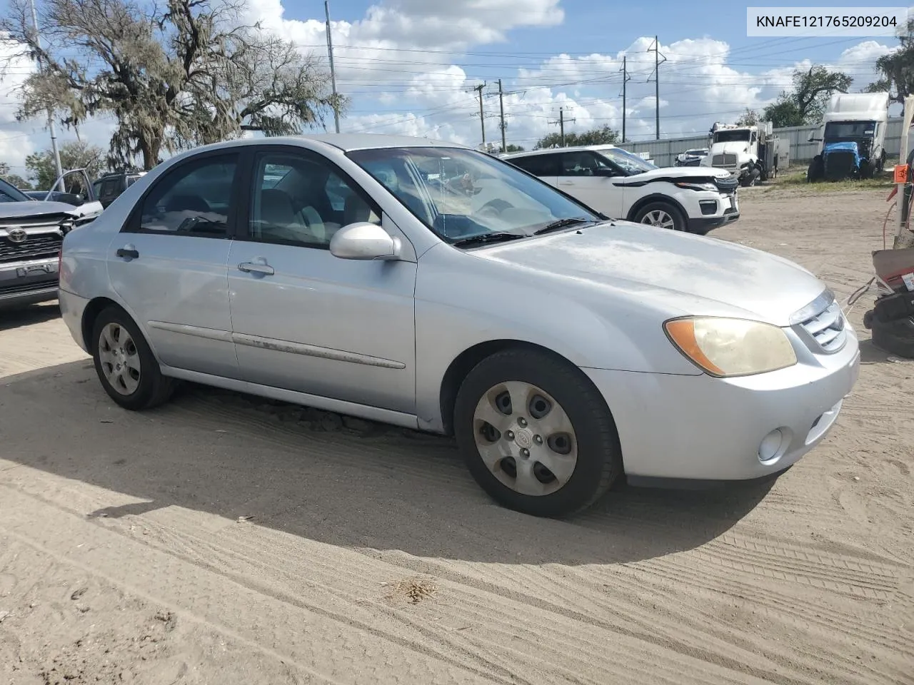 2006 Kia Spectra Lx VIN: KNAFE121765209204 Lot: 80182174