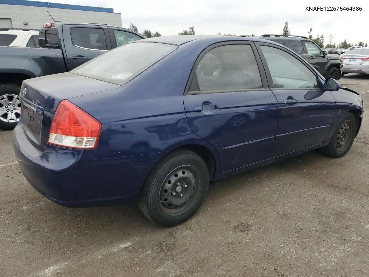 2007 Kia Spectra Ex VIN: KNAFE122675464386 Lot: 72206834