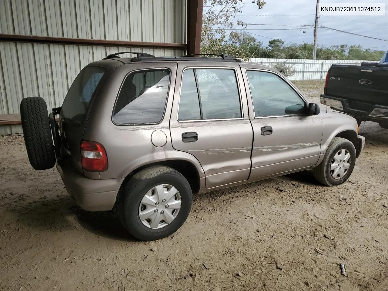 2001 Kia Sportage VIN: KNDJB723615074512 Lot: 75190414