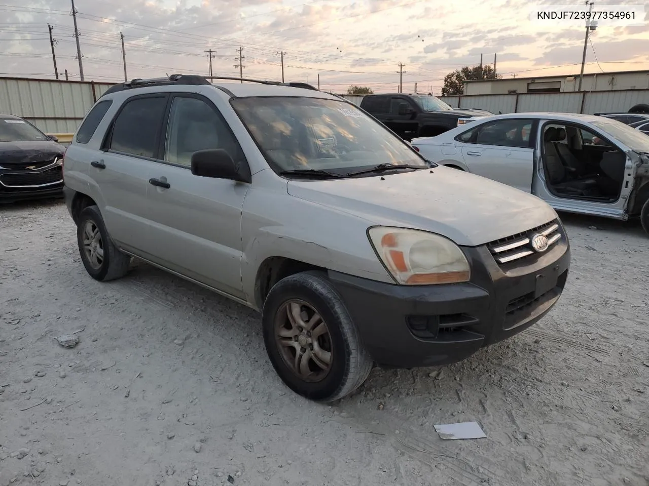 2007 Kia Sportage Ex VIN: KNDJF723977354961 Lot: 74579384