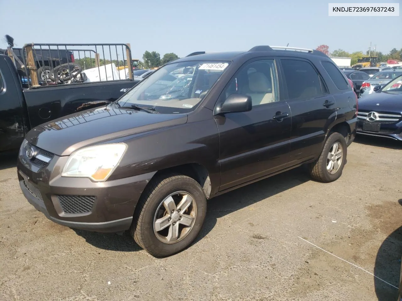 2009 Kia Sportage Lx VIN: KNDJE723697637243 Lot: 71461454