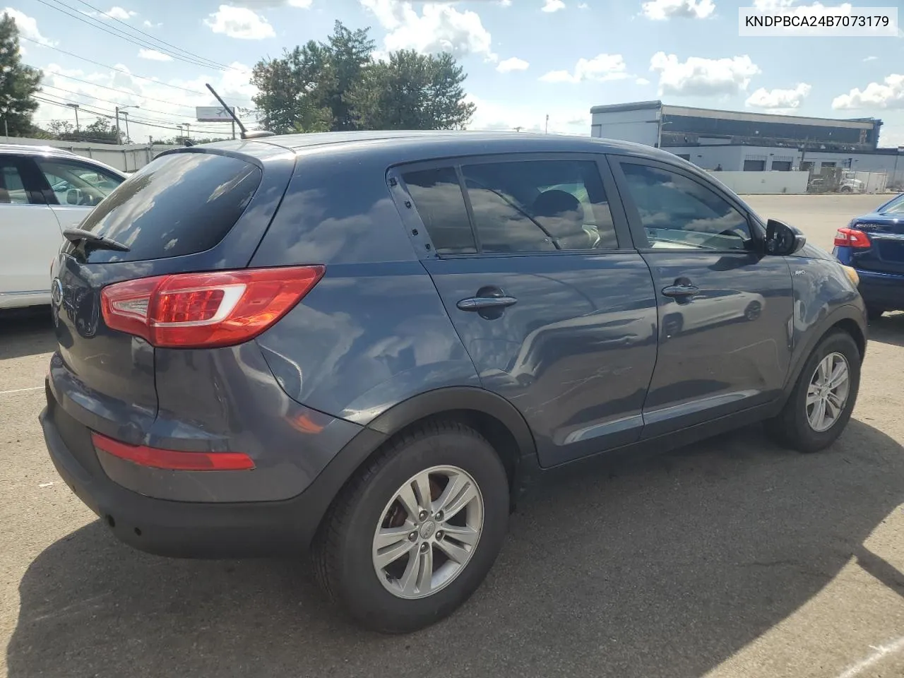 KNDPBCA24B7073179 2011 Kia Sportage Lx